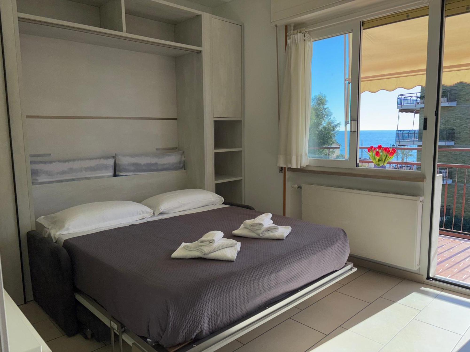 Ligure Residence Pietra Ligure Exterior photo