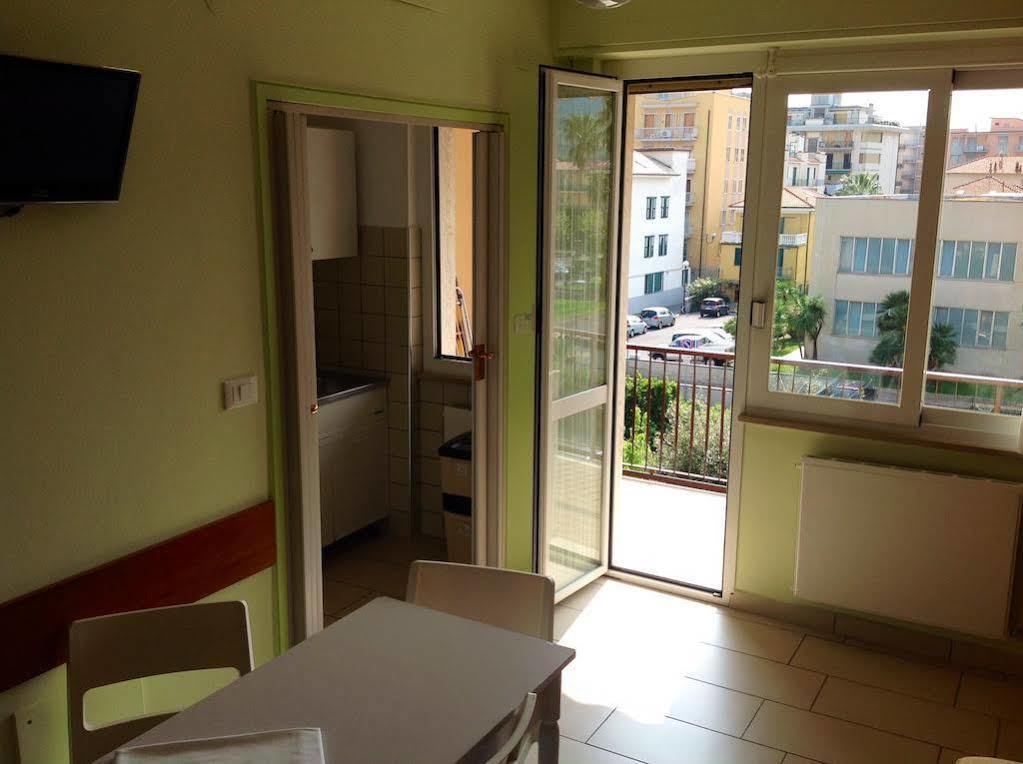 Ligure Residence Pietra Ligure Exterior photo