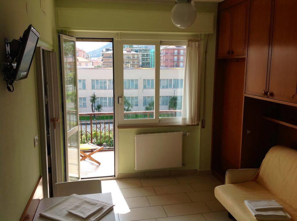 Ligure Residence Pietra Ligure Exterior photo
